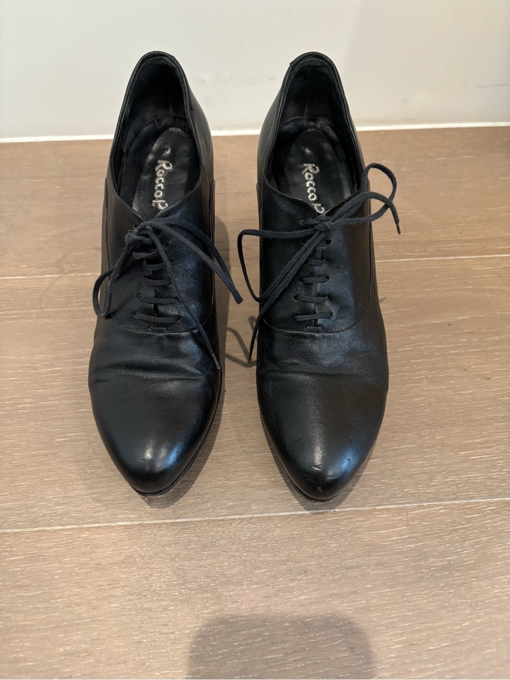Rocco P. Black Leather Pointed Lace-Up Oxfords